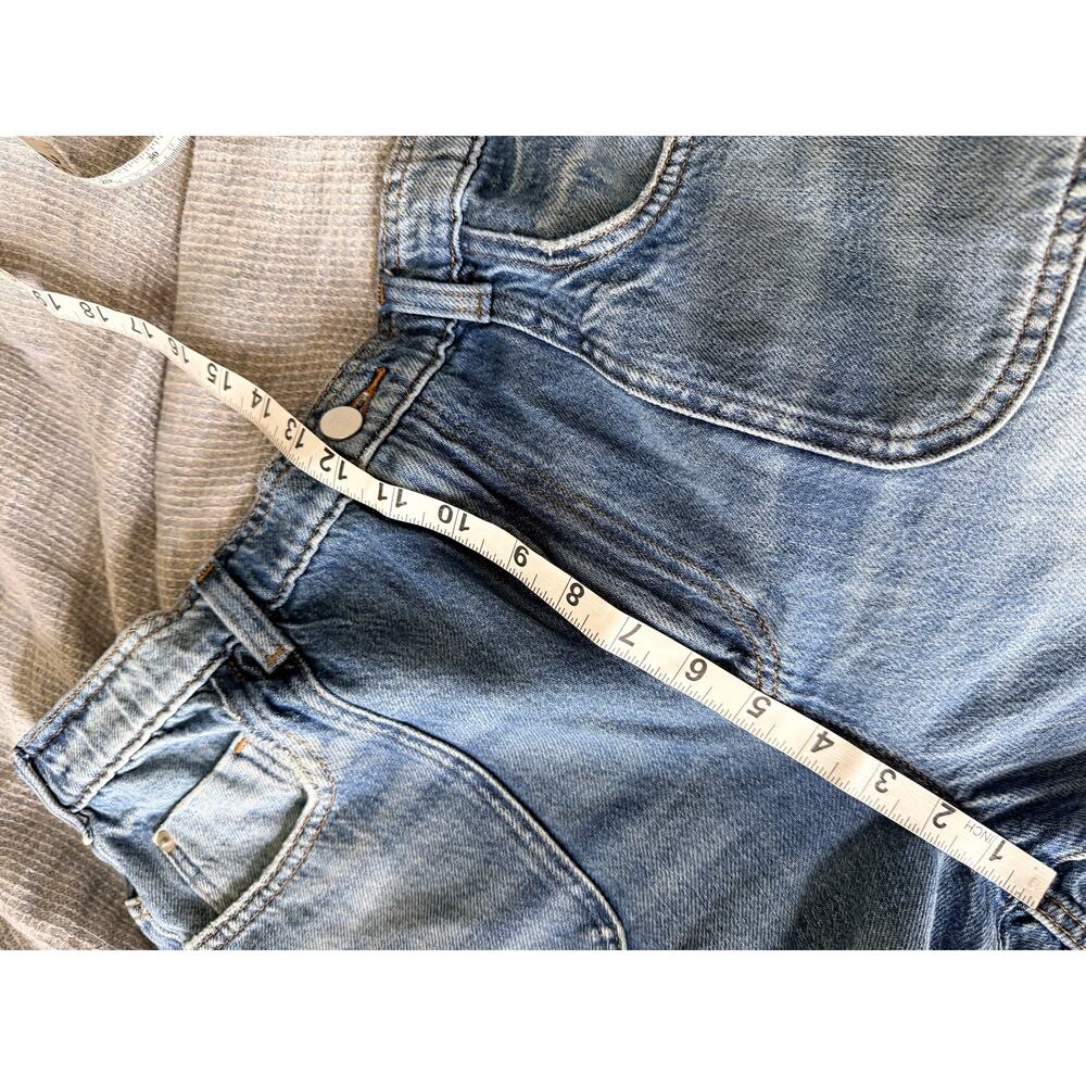 Anthropologie Pilcro The Jenna Mid-Rise Relaxed Jeans - Picture 11 of 13
